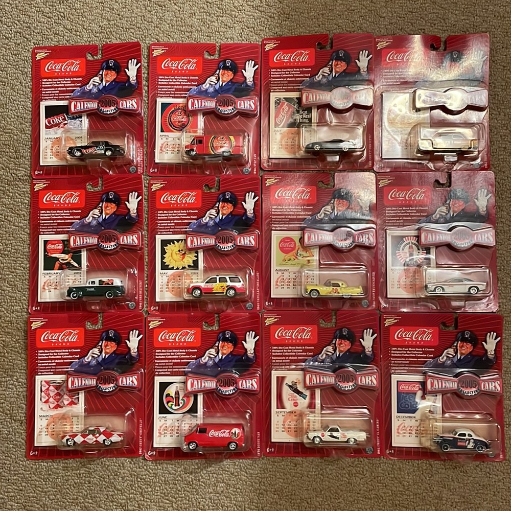 Coca Cola 2005 Johnny Lightning Calendar Cars Collection. Card included.